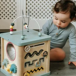 Bigjigs Gifts*Wooden Activity Cube (23cm)